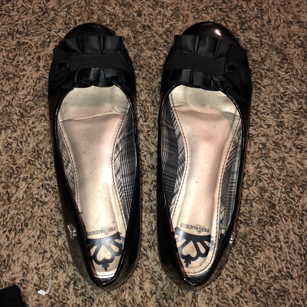 Black flats by Fergi